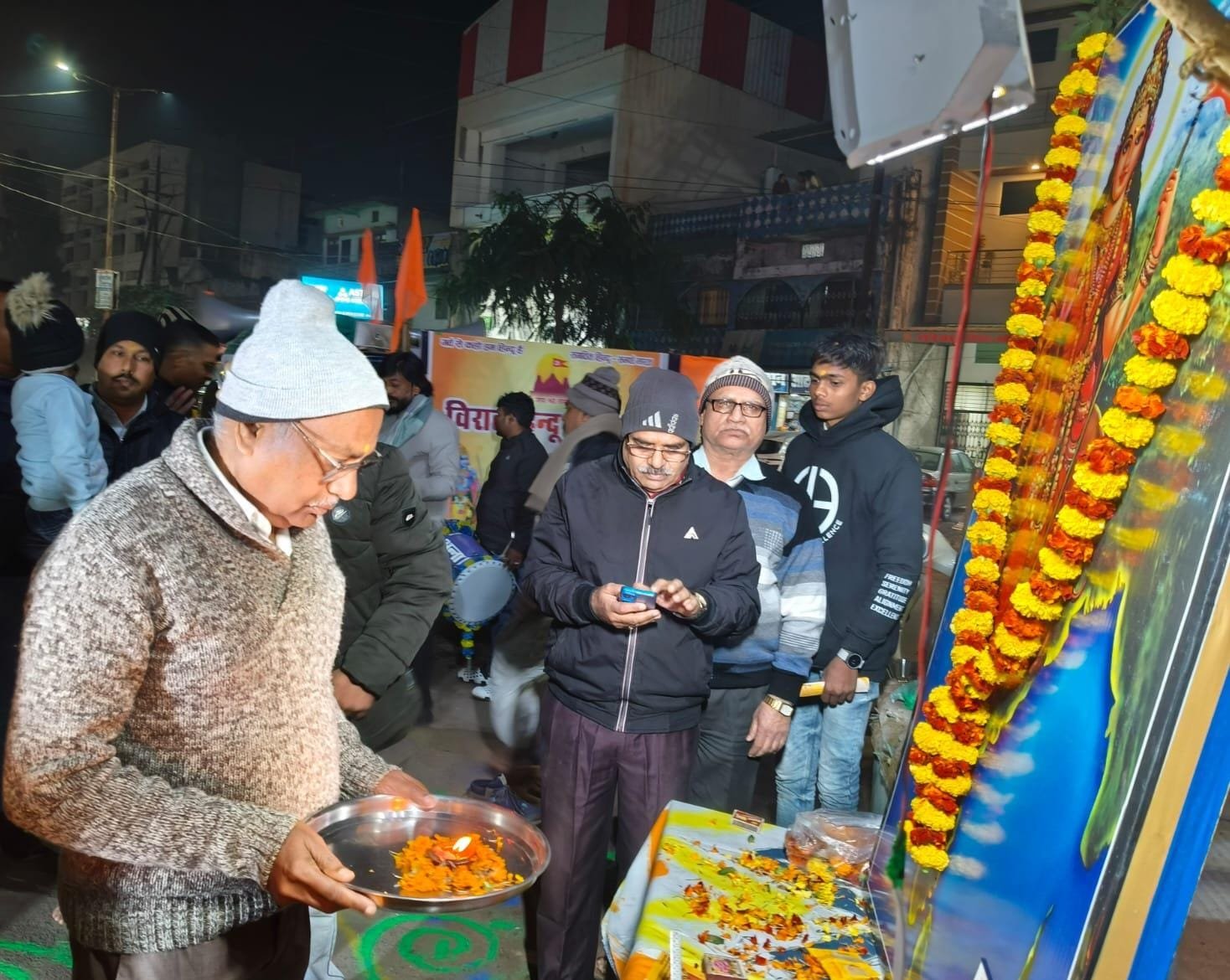 हिन्दू सम्मेलन की तैयारी में शहर भर में भारत माता की आरती