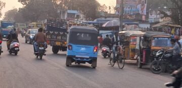 सिहोरा में तिपहियों ने बिगाड़ी नगर की यातायात व्यवस्था,कार्यवाही की मांग 