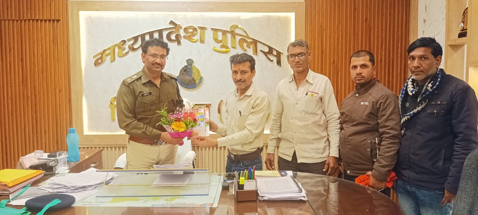 माता-पिता ही पृथ्वी पर ईश्वर के रूप हैं:एसपी वीरेंद्र जैन