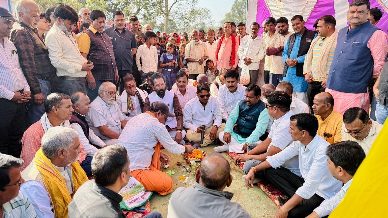 कच्चे सड़क मार्गो से राहगीरों को मिलेगी निजात,आवागमन मैं मिलेगी सहूलियत