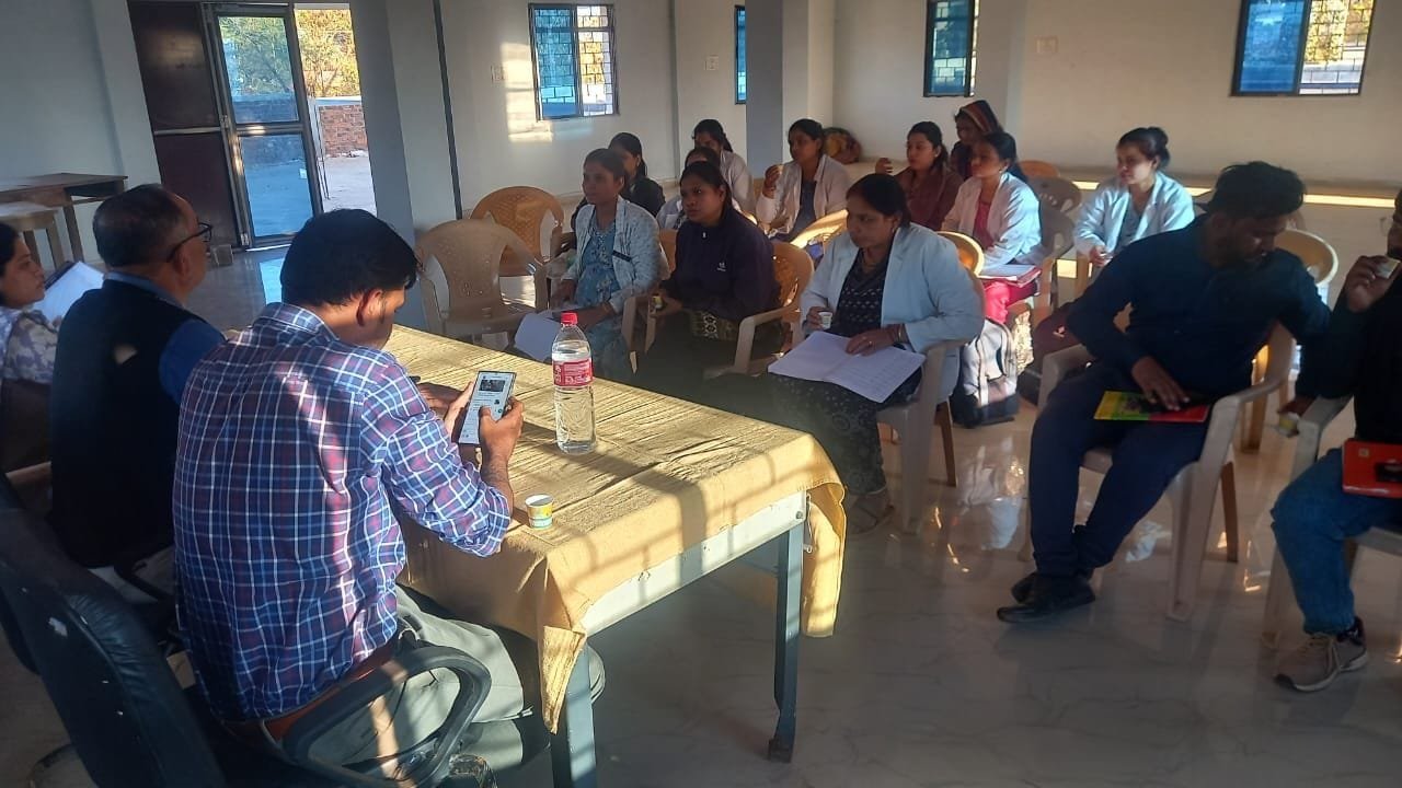 सभी पात्र हितग्राहियों के शत प्रतिशत बने आयुष्मान कार्ड