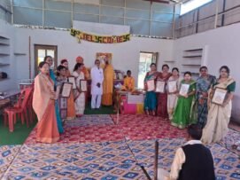 खितौला के घुघरा में निःशुल्क चिकित्सा शिविर के साथ रंगोत्सव,नारी सम्मान का भी हुआ आयोजन