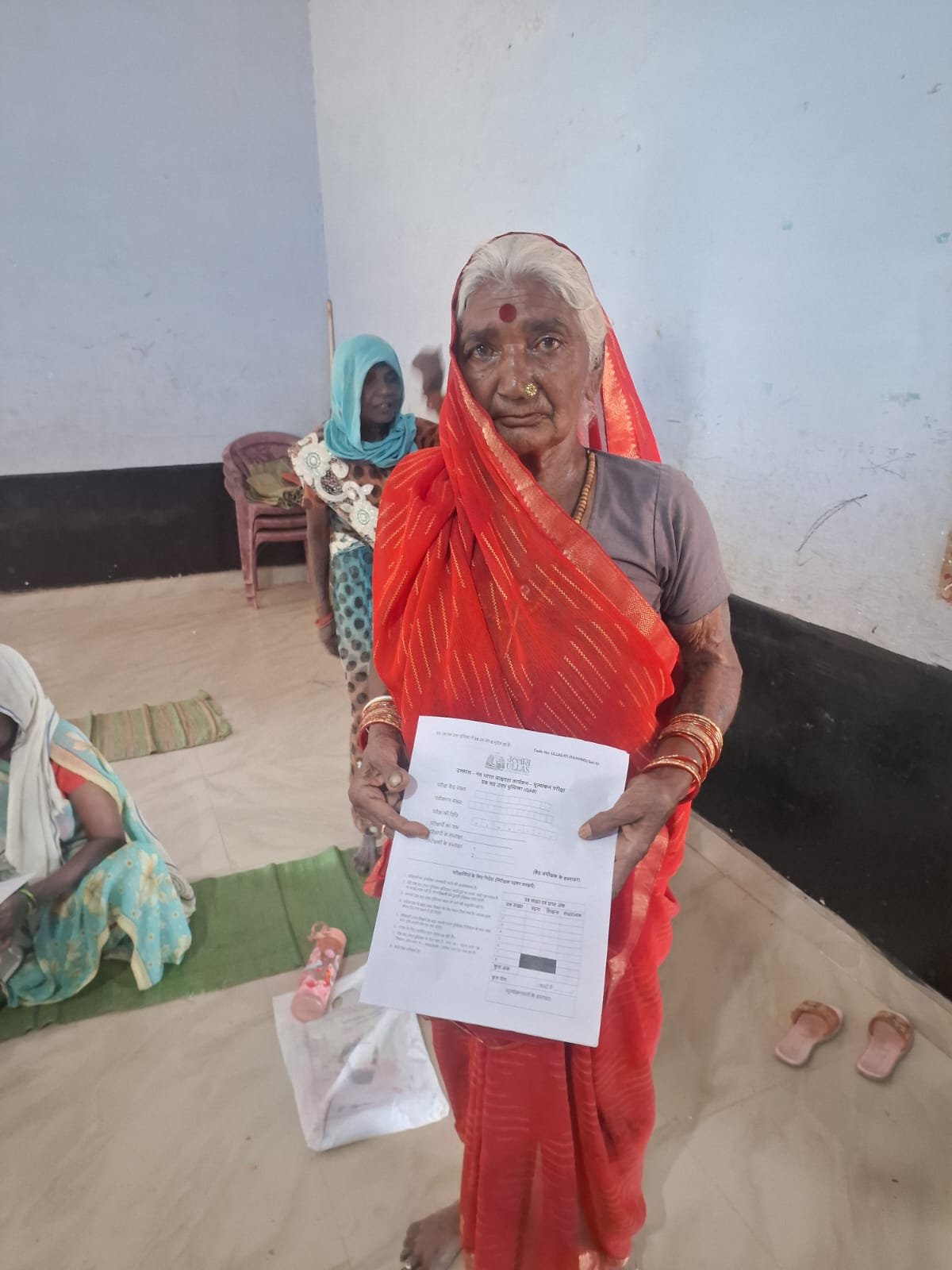 85 वर्षीया वृद्धा ने परीक्षा देकर पेश की मिसाल