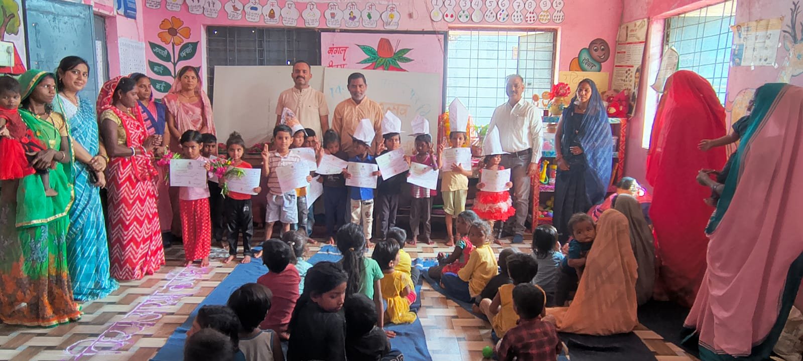 शिक्षा बच्चें के सम्पूर्ण विकास की होती है आधार शिला, बहोरीबंद आँगनबाड़ी केंद्र मै आयोजित हुआ विद्यारंभ कार्यक्रम