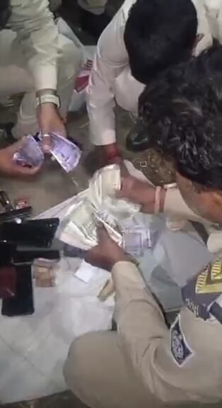 भानतलैया में जमा था जुआफड़,10 जुआड़ियों से 1 लाख 6 हजार रूपये जप्त 