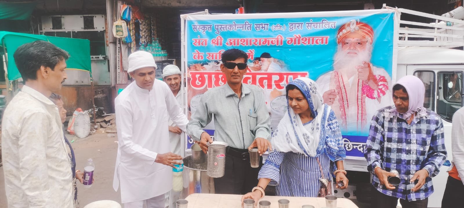 छाछ सेवा से हजारों लोग हो रहें हैं लाभांवित