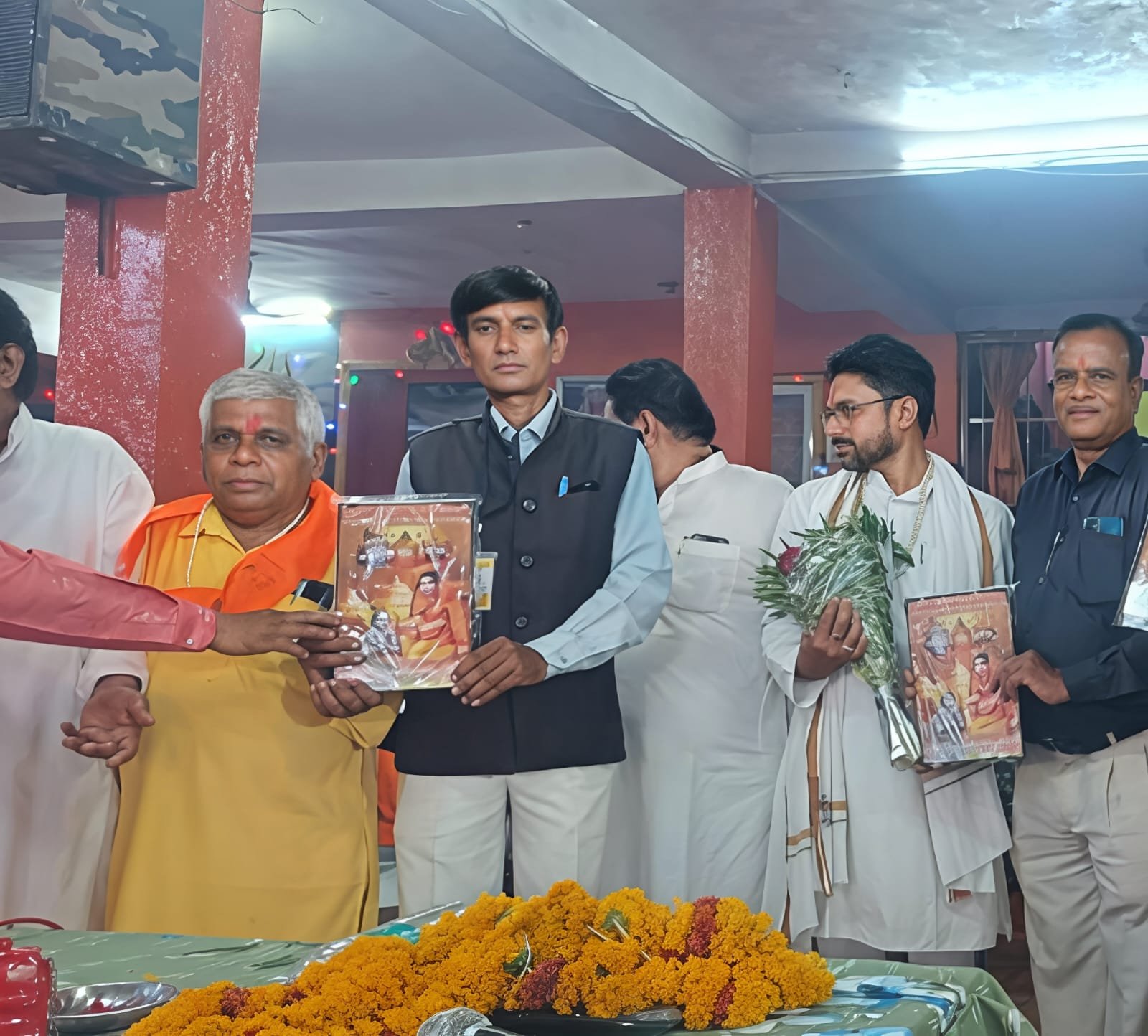 जिला सागर साहू समाज ने किया सामाजिक कार्यकर्ता भगवानदीन साहू को सम्मानित 