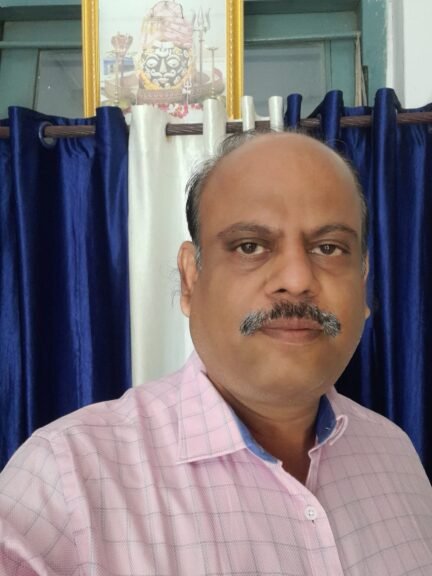 निरीक्षक नरेंद्र कुमार मिश्रा रुस्तम जी सम्मान से हुए सम्मानित