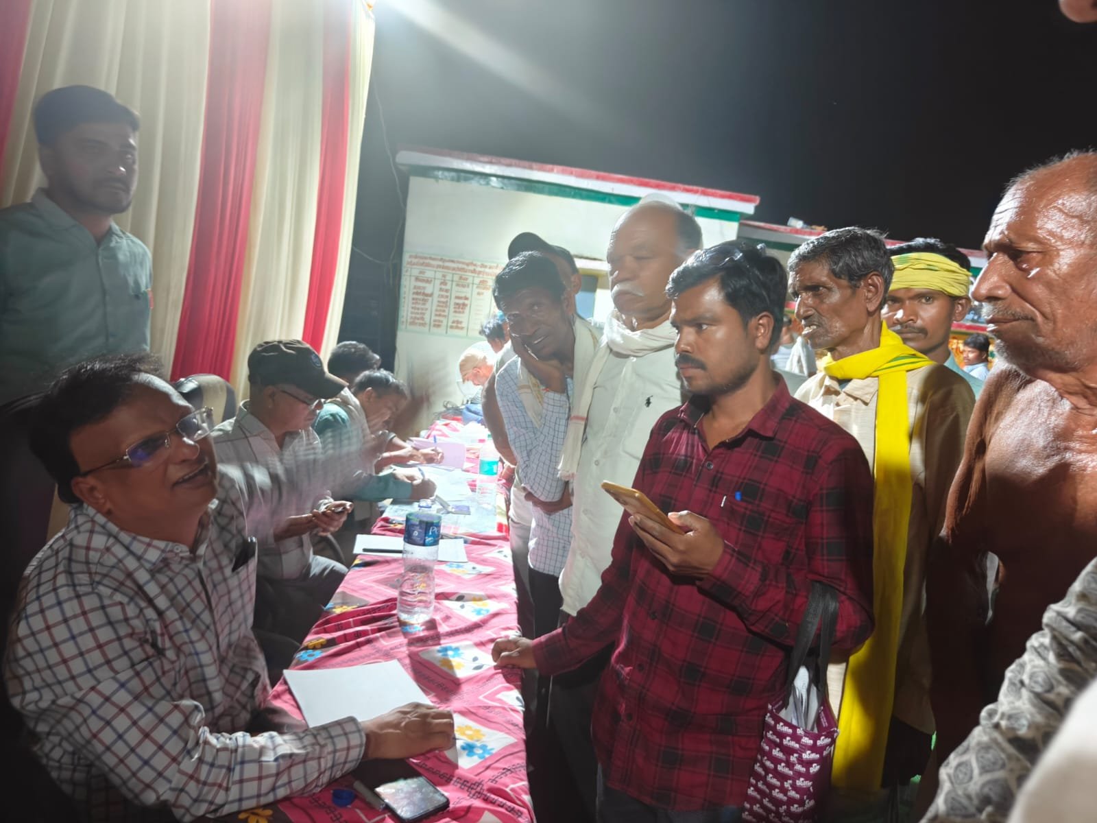 गाँवो मै अब लगेगी रात्रि चौपाल, लोगों की समस्याओं का मौके पर ही होगा निराकरण