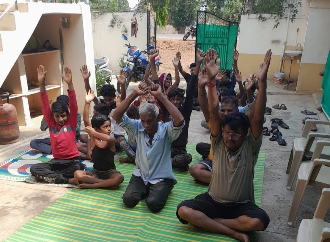 सीएससी वीएलई द्वारा अंतर्राष्ट्रीय योग दिवस का आयोजन, ग्रामीणों एवं जनप्रतिनिधियों ने बढ़-चढ़कर लिया भाग