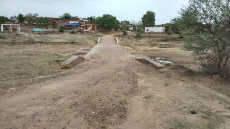 वर्षा के चलते जलभराव से निपटने प्रशासन के इंतजाम नाकापी