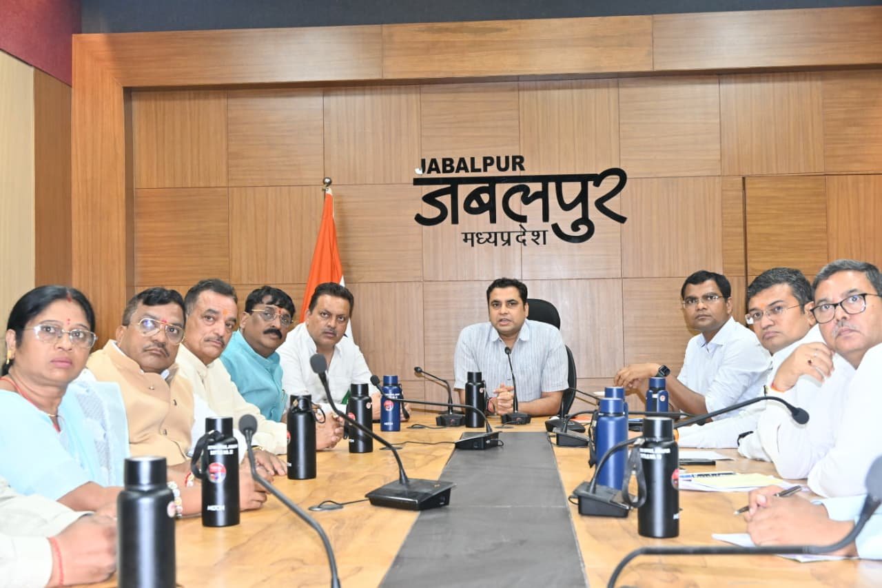 जिले में हर शुक्रवार फील्ड में रहेंगे अफसर,7 अगस्त से शुरू होगा मुख्यमंत्री जन विश्वास अभियान 