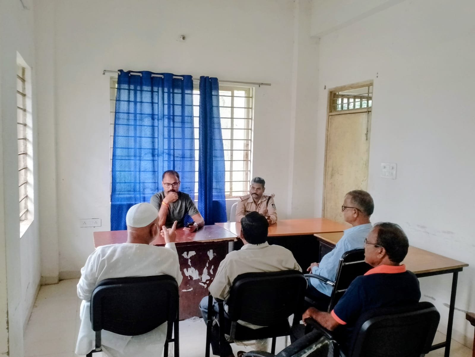 खितौला थाने में शांति समिति की बैठक संपन्न,आगामी त्योहारों को लेकर हुई चर्चा
