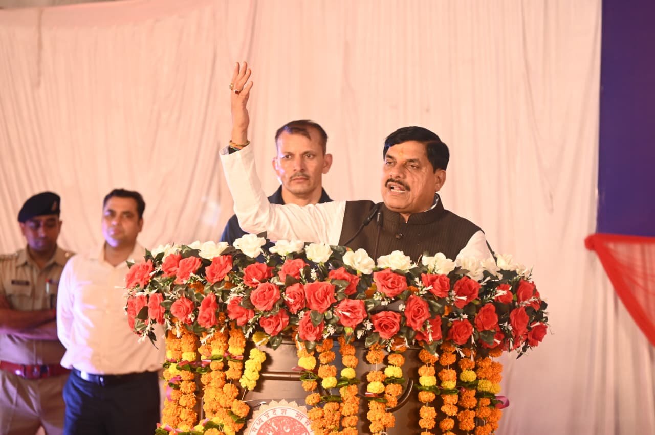 मुख्यमंत्री ने तिलवारा में थाना भवन सहित घमापुर में किया पुलिस आवास का लोकार्पण,महाराजपुर में बनेगा नया थाना 
