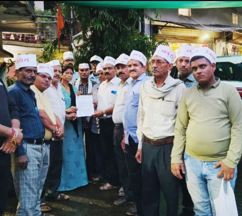 नेता द्वय ने सिहोरा जिला की मांग का किया समर्थन रविवार जनपद अध्यक्ष के निवास पर होगा प्रदर्शन