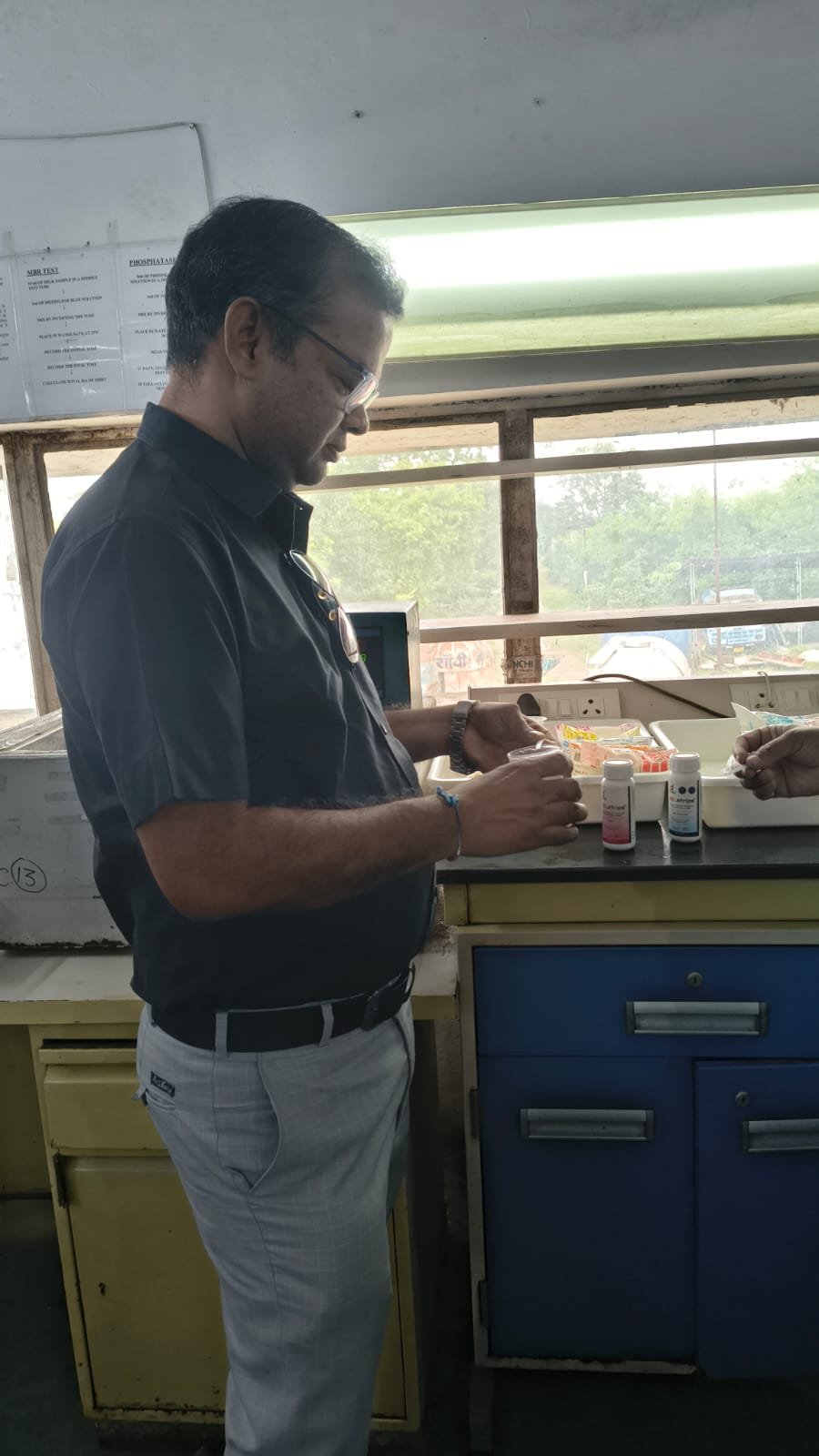 मिलावट की आशंका,डेरी से सैंपल लेकर परीक्षण के लिए भोपाल भेजा 