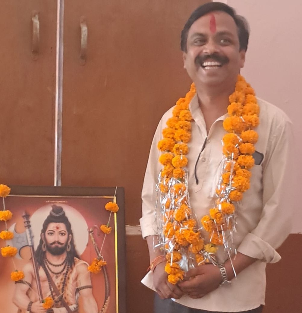 नरेन्द्र त्रिपाठी बने ब्राह्मण समाज सिहोरा के अध्यक्ष 